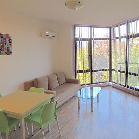 Apartments In Relax Complex Fantasy Hisarya Ruang foto